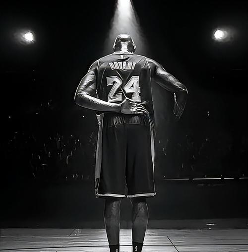 凌晨四点的太阳：科比为何在中国活成了信仰