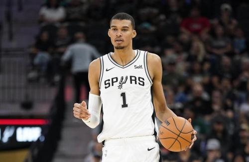 豪言，马刺队文班亚马在取得50胜后：我希望至少能拿到60场胜利