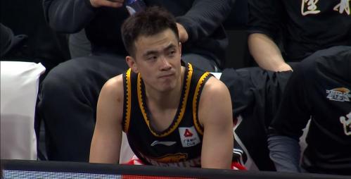 郭艾伦无缘战旧主！辽宁拒广州26分逆转6连胜赵继伟23+6三分