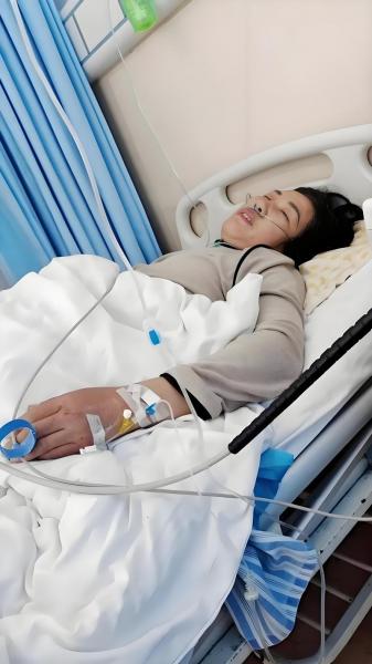 深圳官方：冯熙瑞在对抗中不慎受伤痛苦倒地正紧急前往医院做检查