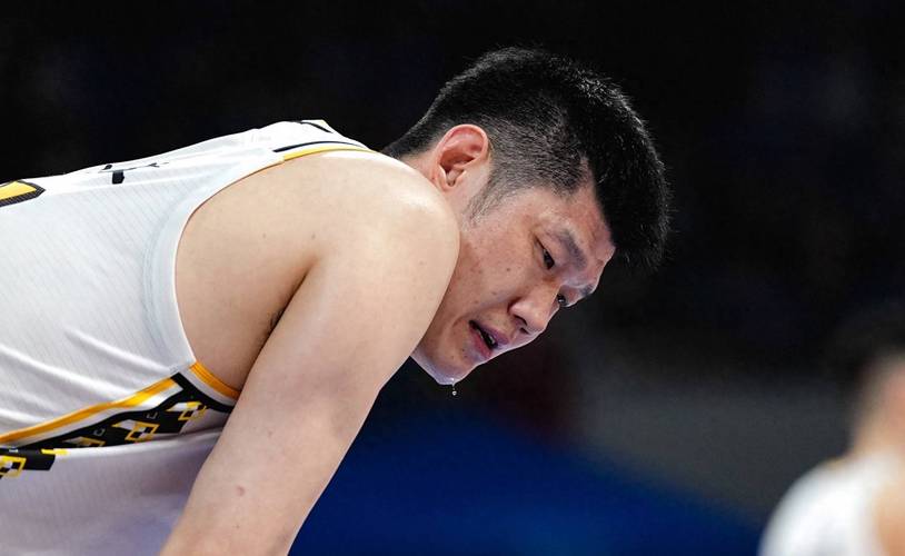 超上海升第一！广厦加时力克江苏胡金秋16+11贾尔斯37+19