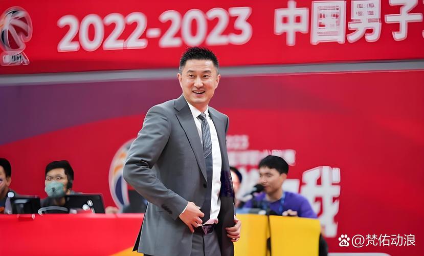 威姆斯正式跟队！广东教练组或迎重大调整，杜锋有望高升总教练