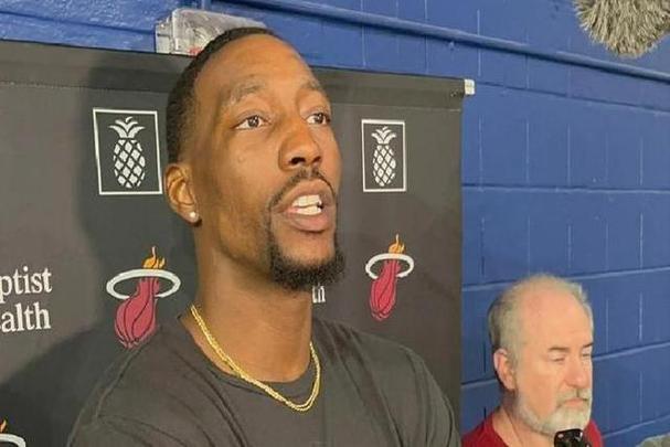 尘封63年！张伯伦刚被破，阿德巴约又砍83分，这些个人纪录逆天了