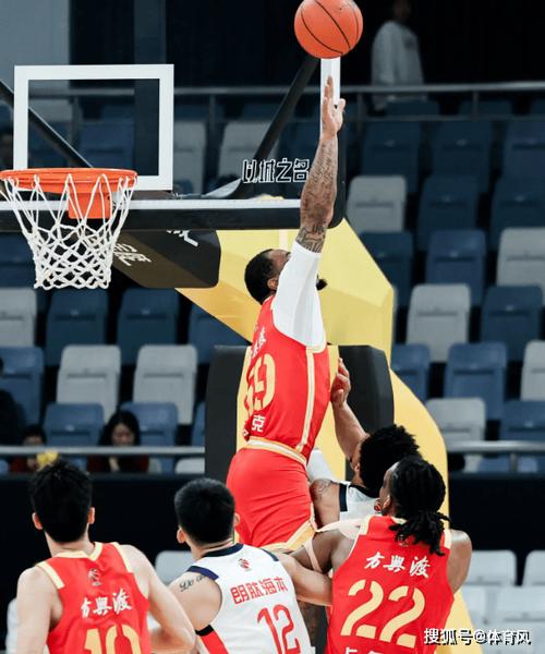 5人得分上双，浙江浙商证券拿下六连胜！